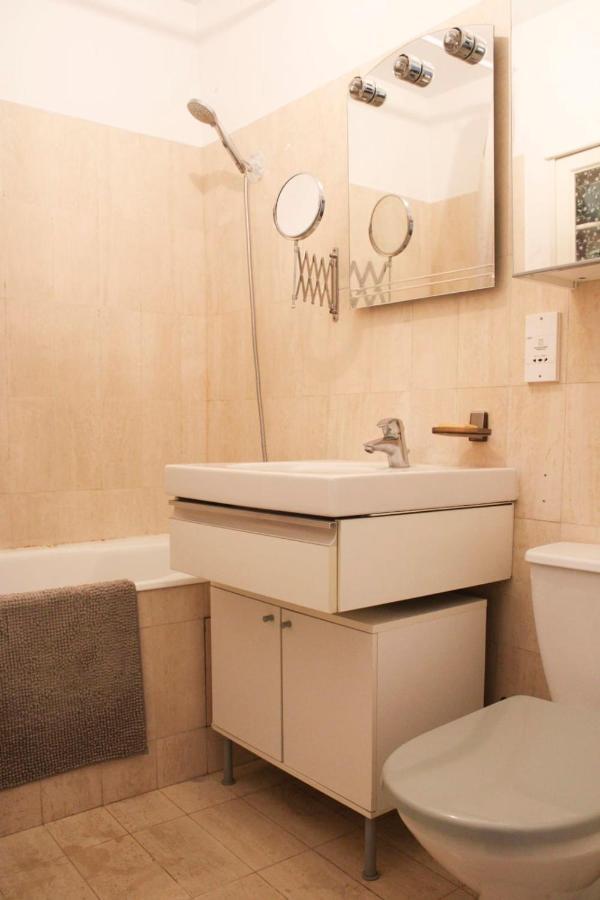 A Cosy Little Nest In The 5Th Arrondissement Lägenhet Paris Exteriör bild