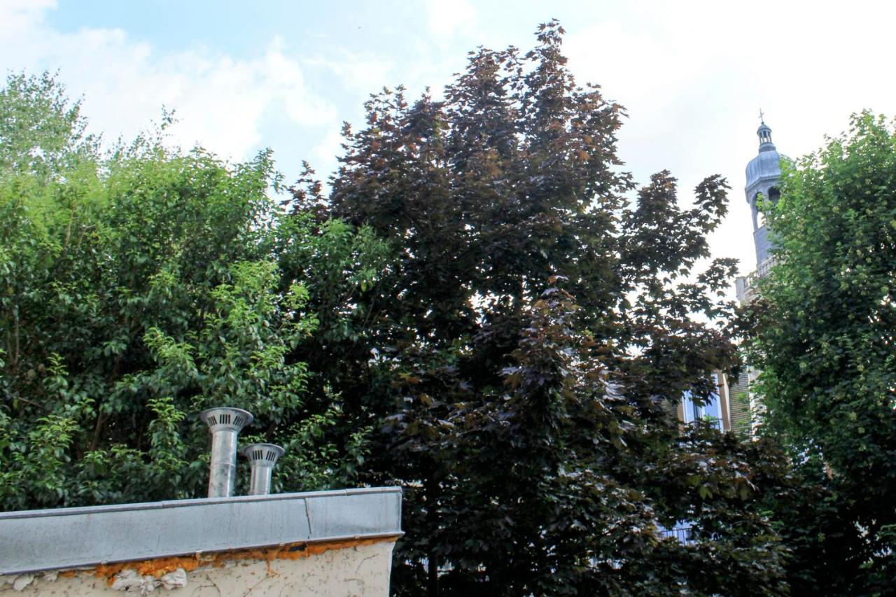 A Cosy Little Nest In The 5Th Arrondissement Lägenhet Paris Exteriör bild